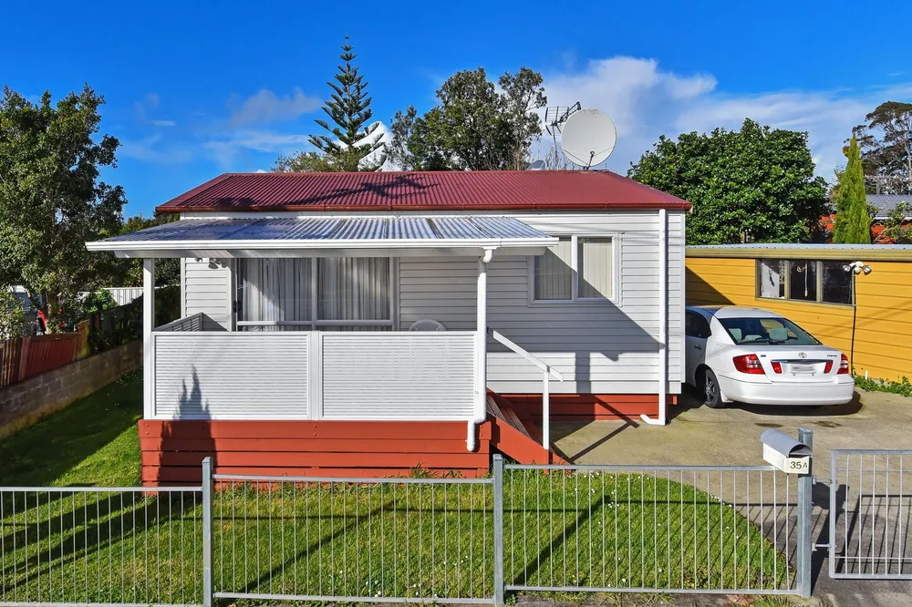 Photos of 35 Grange Road