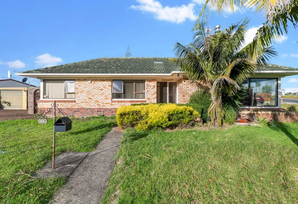 Photos of 35 Grange Road
