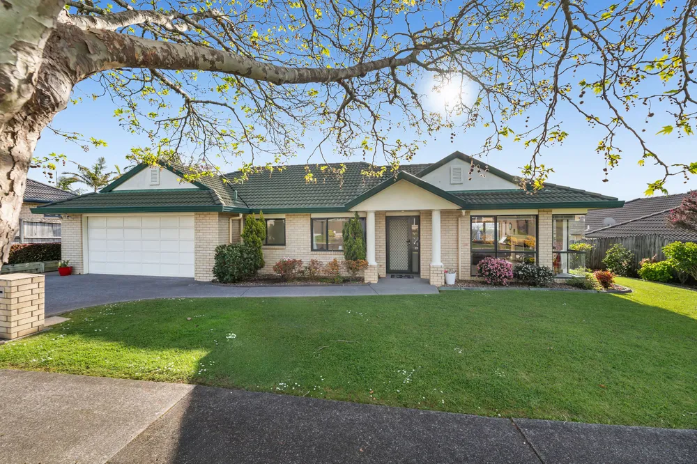 Photos of 14 John Brooke Crescent