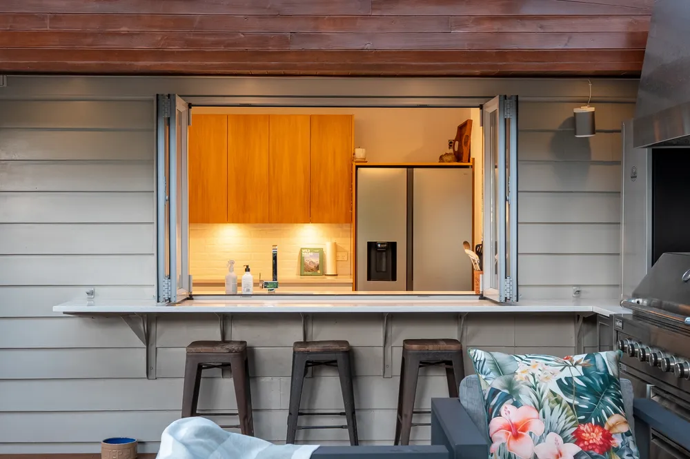Photos of 118 Roseberry Avenue