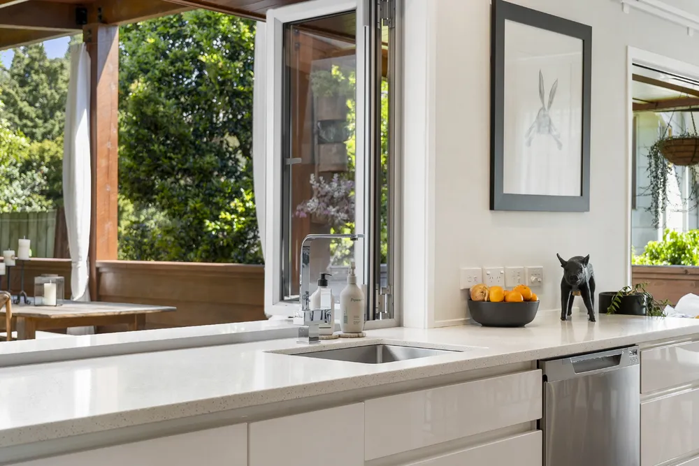 Photos of 118 Roseberry Avenue
