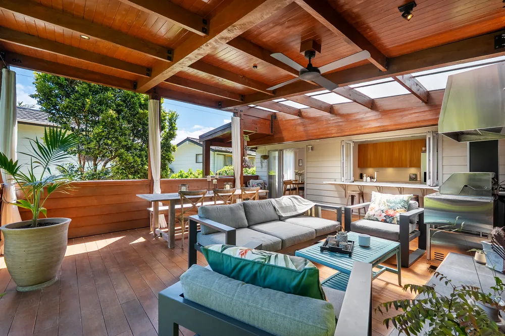 Photos of 118 Roseberry Avenue