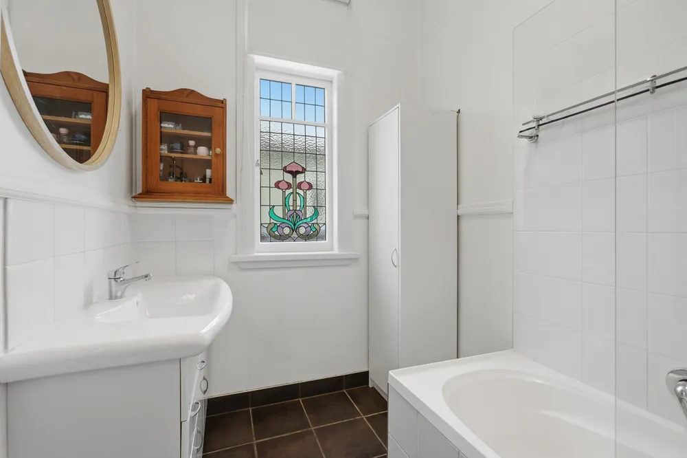 Photos of 70 Alfred Street