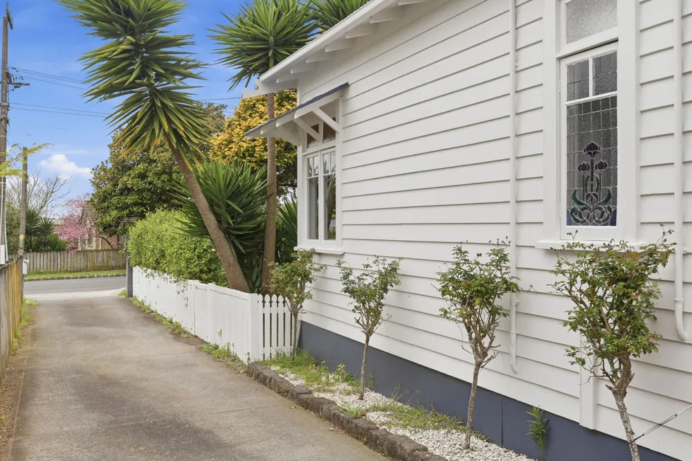 Photos of 70 Alfred Street
