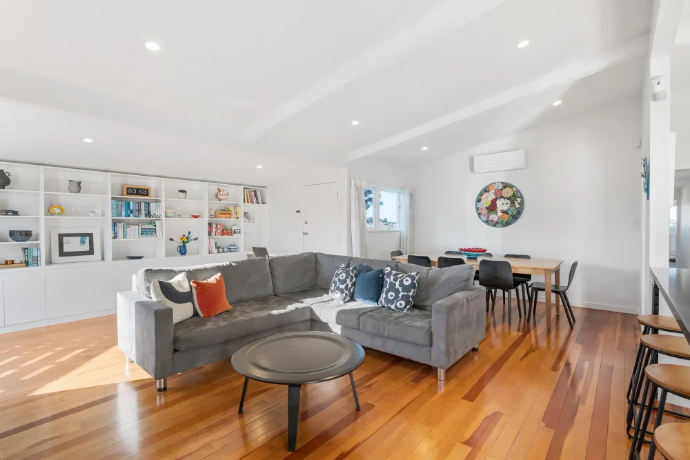 Photos of 120 Methuen Road