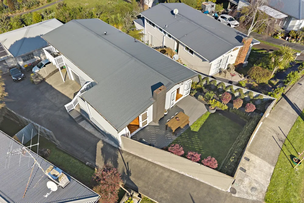 Photos of 120 Methuen Road