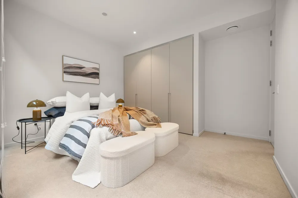 Photos of 9/143 Pakenham Street West