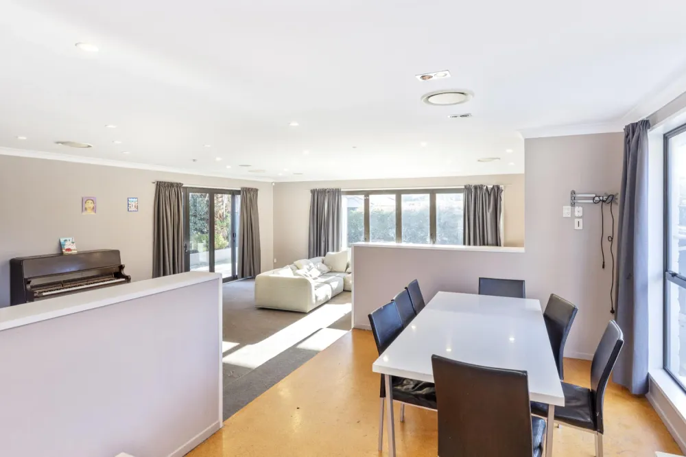 Photos of 52 Parkstone Avenue
