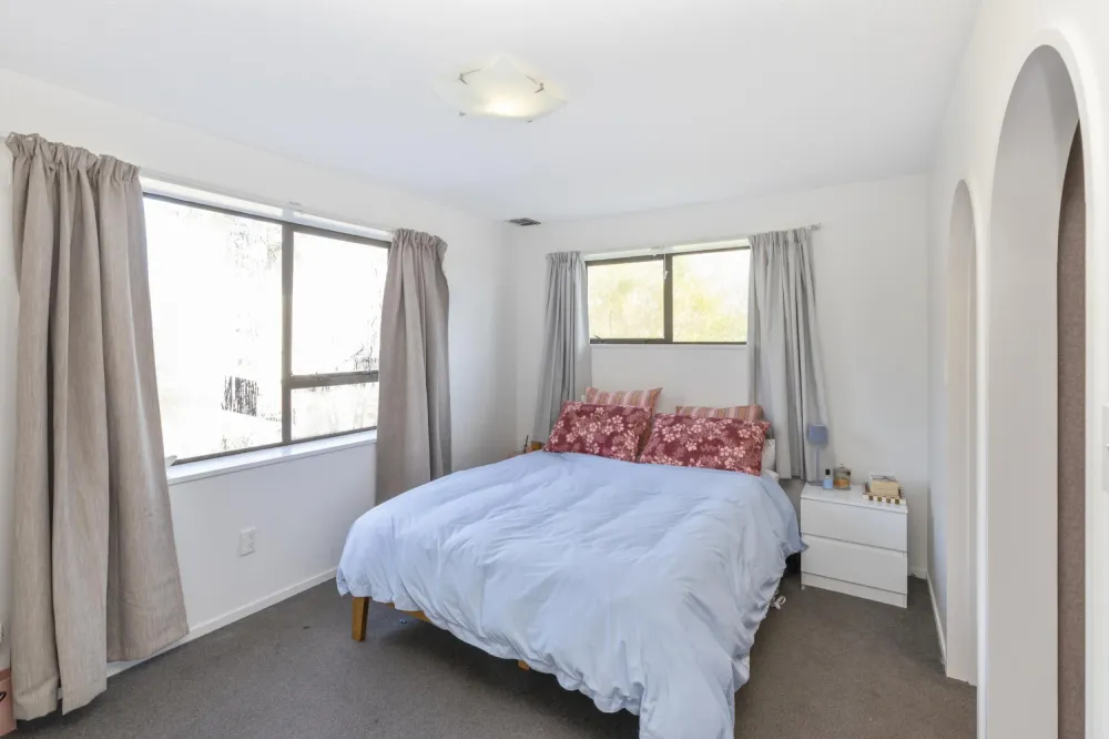 Photos of 52 Parkstone Avenue
