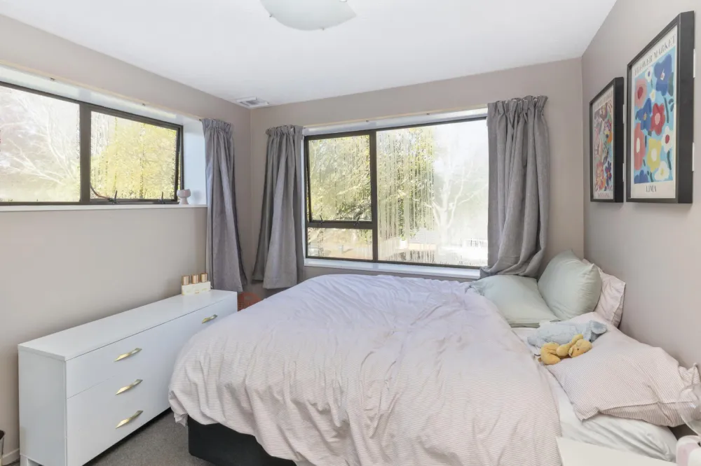 Photos of 52 Parkstone Avenue