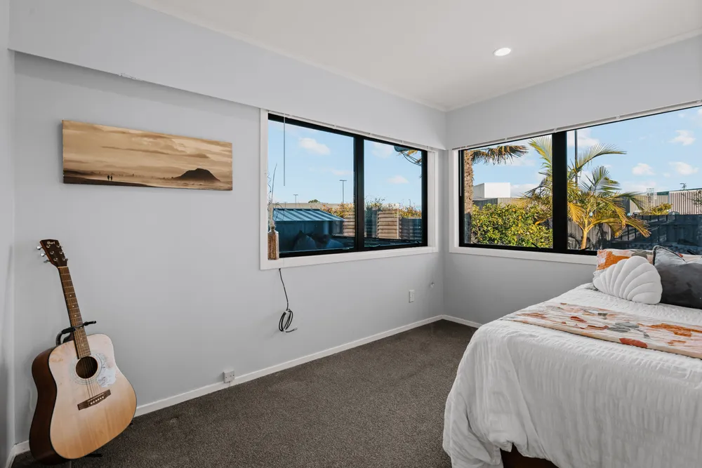 Photos of 30 Farm Street