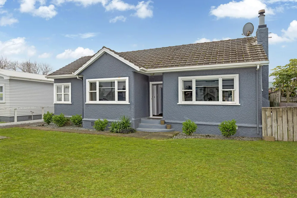Photos of 105 Awapuni Road
