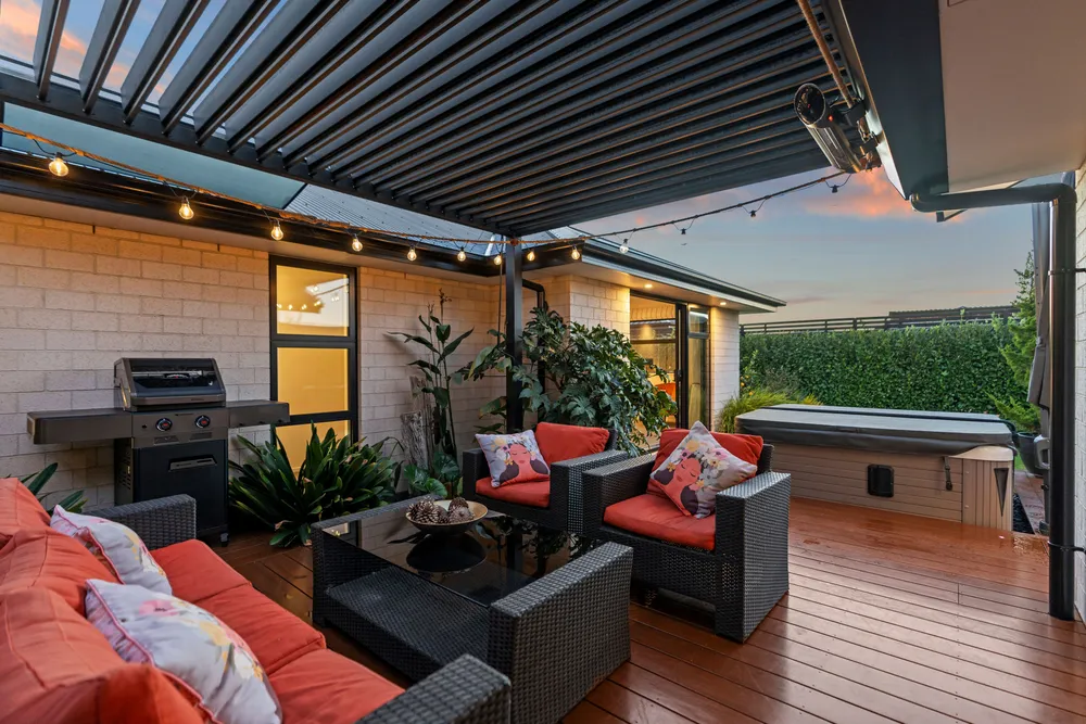 Photos of 44 Sandhurst Drive