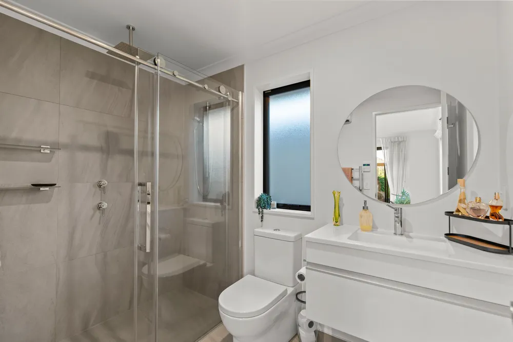 Photos of 44 Sandhurst Drive