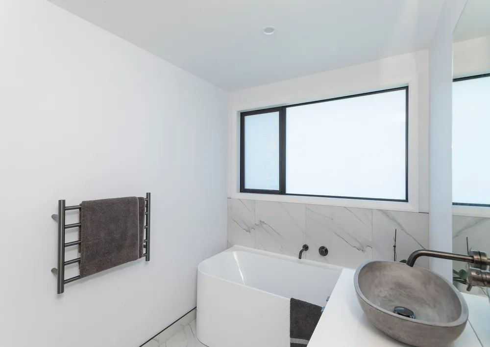 Photos of 82 Hansen Road