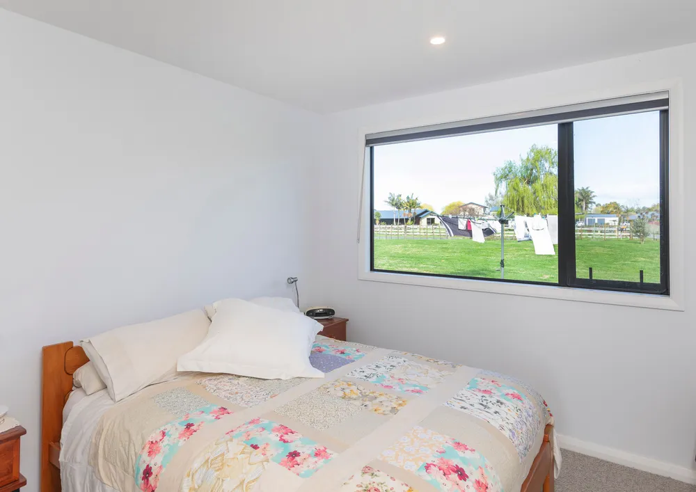 Photos of 82 Hansen Road