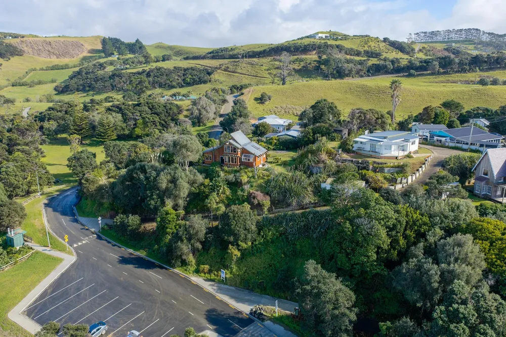 Photos of 6573 Pouto Road