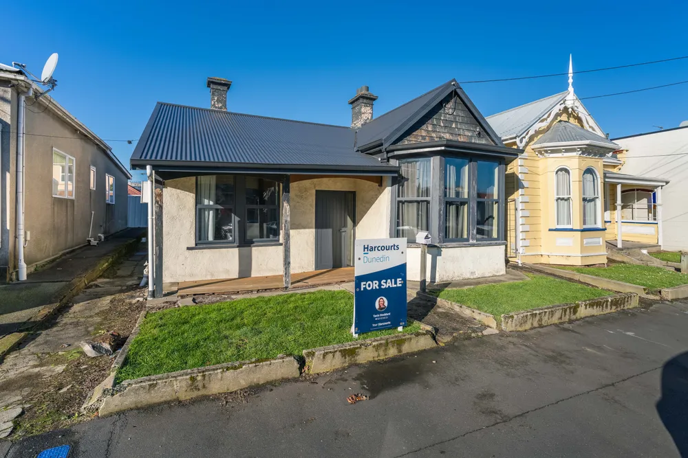 Photos of 209 Leith Street