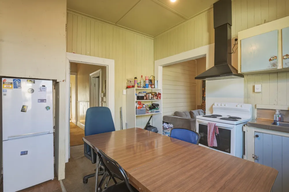 Photos of 209 Leith Street