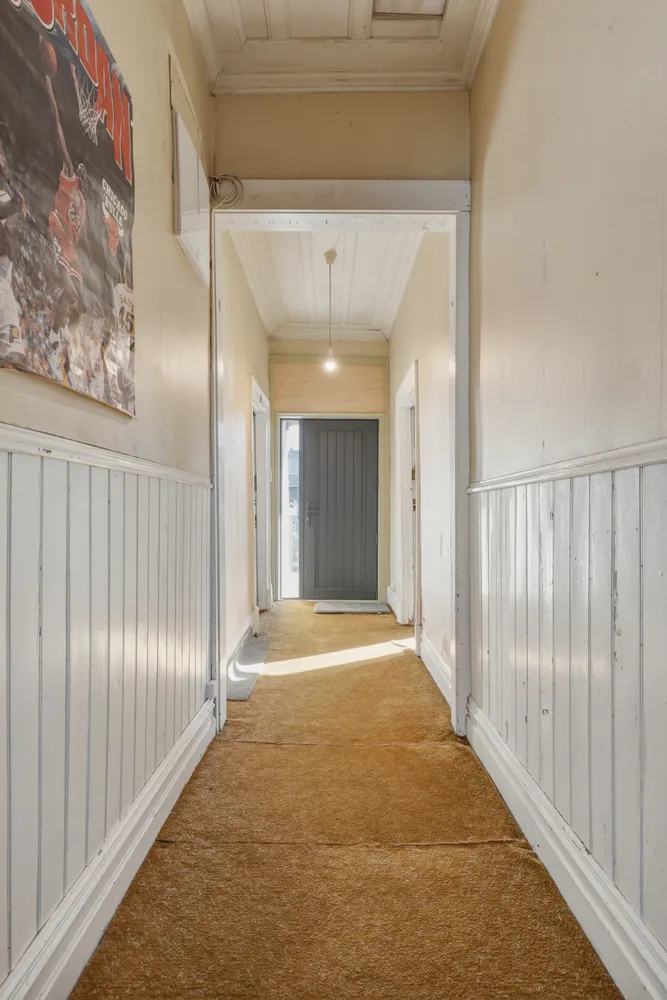 Photos of 209 Leith Street