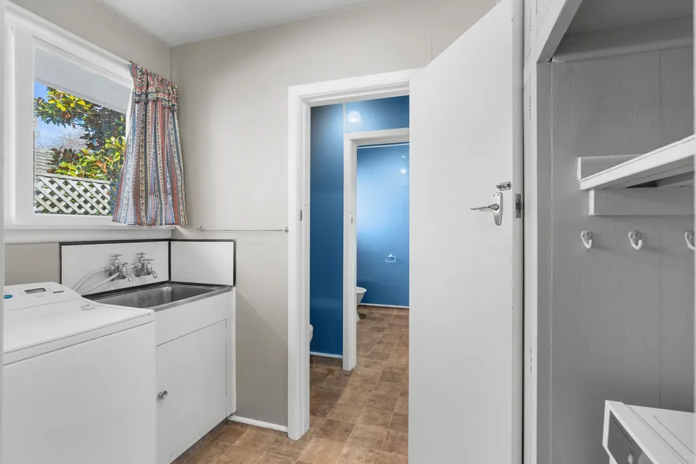 Photos of 43 Longmuir Street