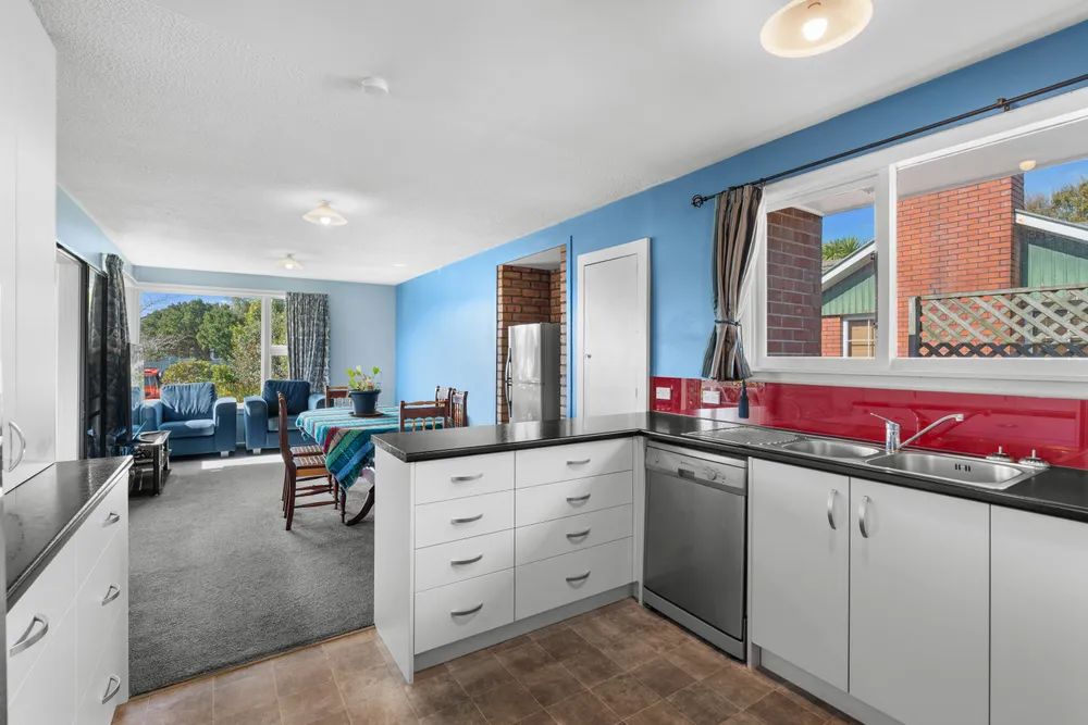 Photos of 43 Longmuir Street
