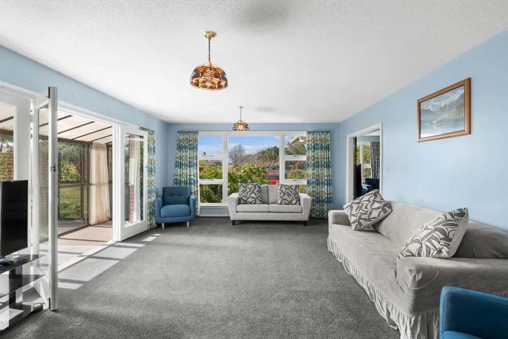 Photos of 43 Longmuir Street