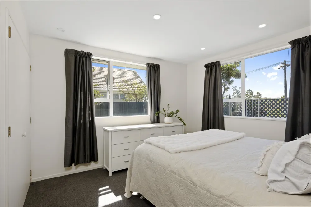 Photos of 464 Marine Parade