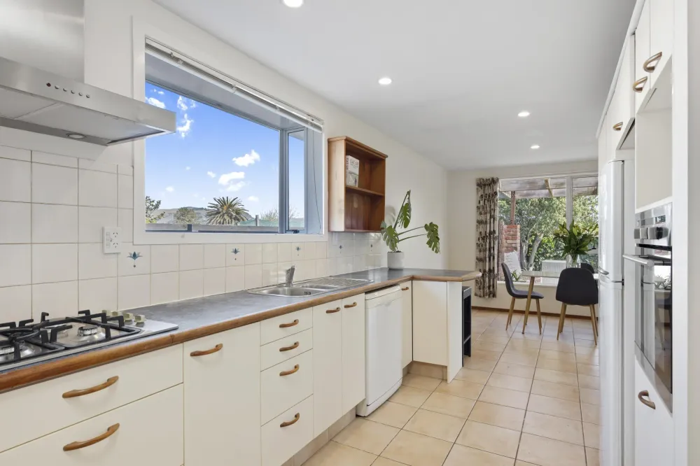 Photos of 464 Marine Parade