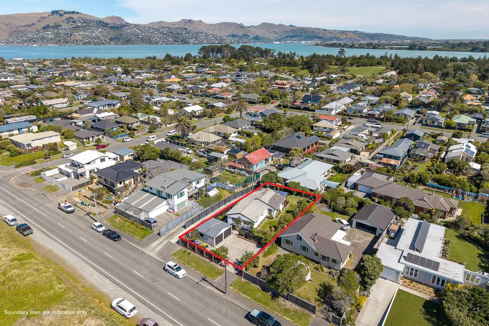 Photos of 464 Marine Parade