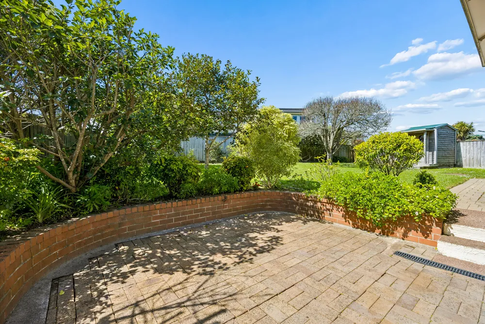 Photos of 36 Waller Avenue