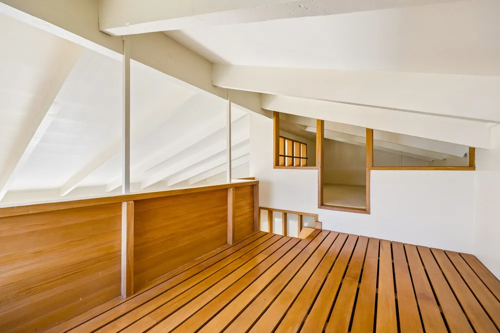 Photos of 36 Waller Avenue