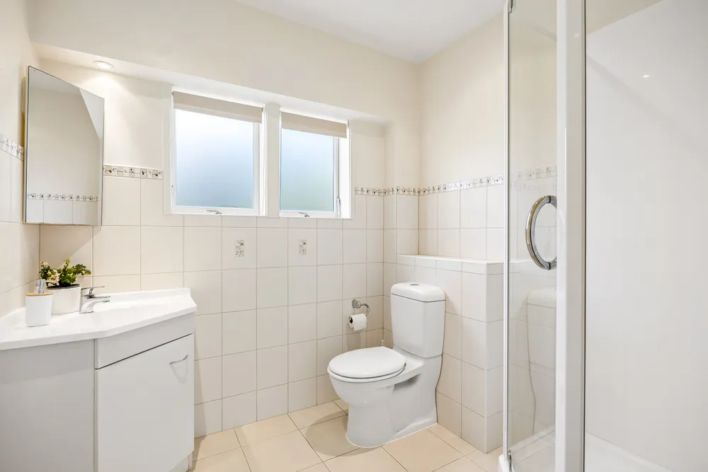 Photos of 36 Waller Avenue