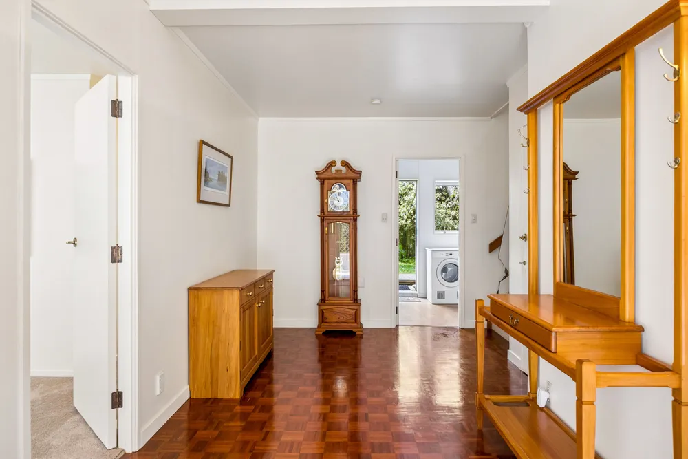 Photos of 36 Waller Avenue
