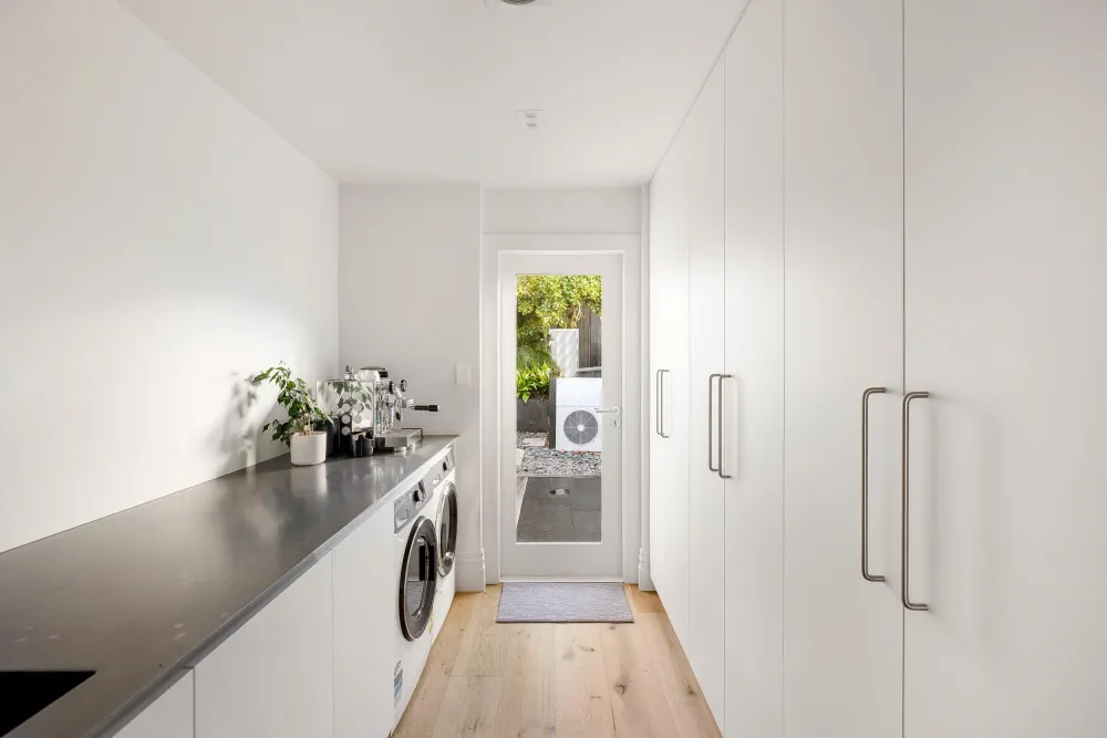 Photos of 27 Prosford Street