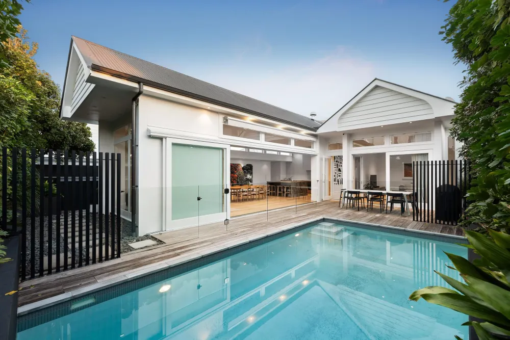 Photos of 27 Prosford Street