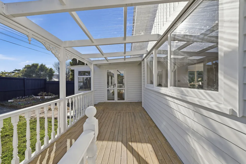 Photos of 1/44 Titirangi Road