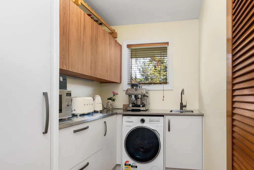 Photos of 67 Whitby Street