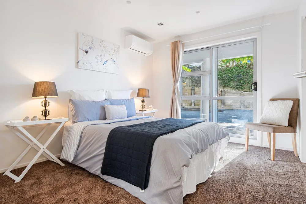 Photos of 2/19 Toroa Street