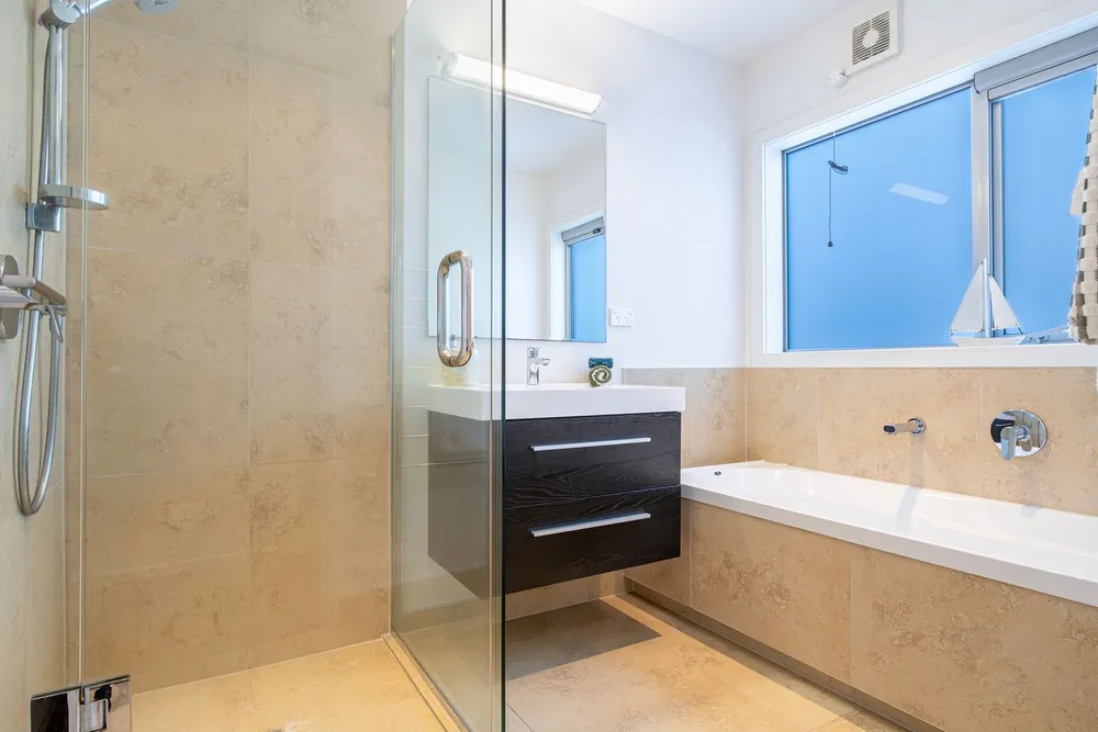 Photos of 2/19 Toroa Street