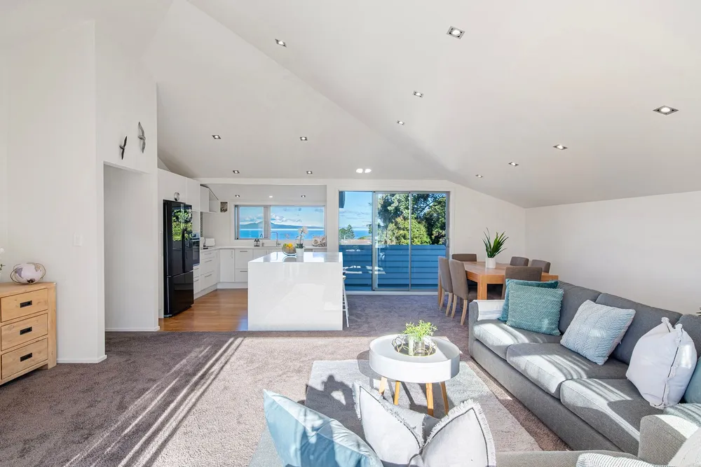 Photos of 2/19 Toroa Street