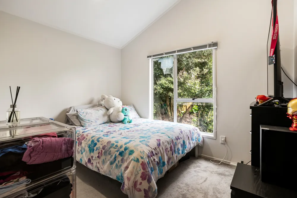 Photos of 9 Edgeworth Road