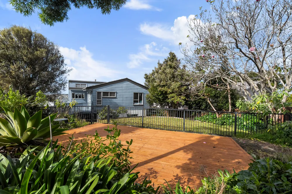 Photos of 9 Edgeworth Road