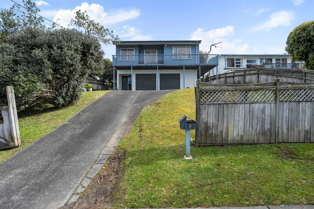 Photos of 9 Edgeworth Road