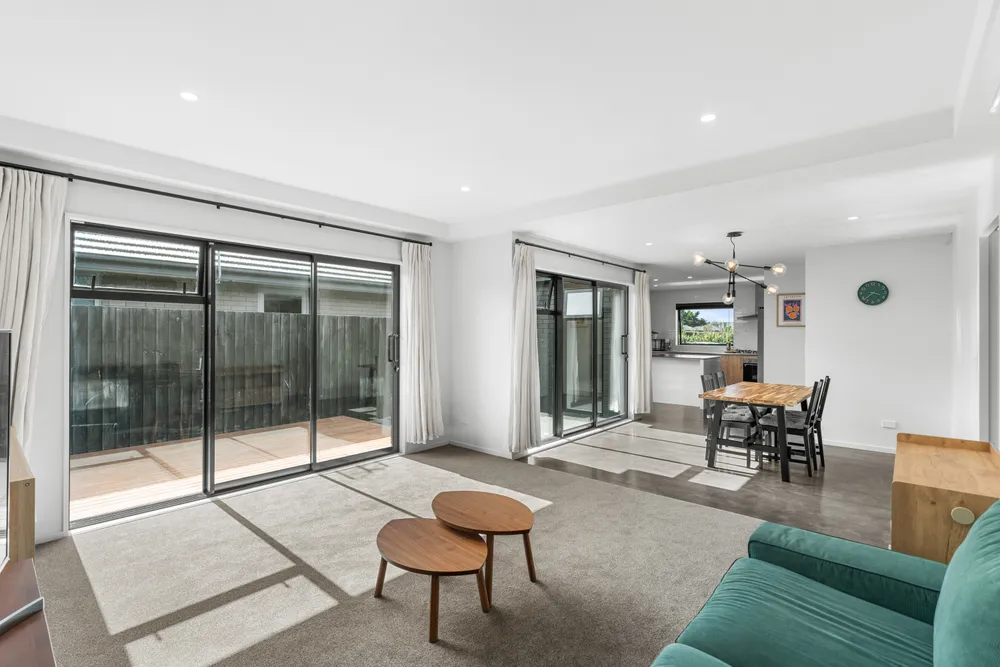 Photos of 67 Richmond Avenue