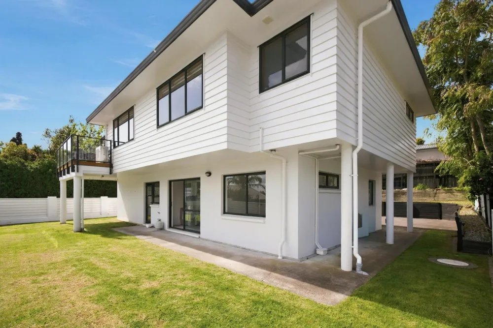 Photos of 30 Judea Road