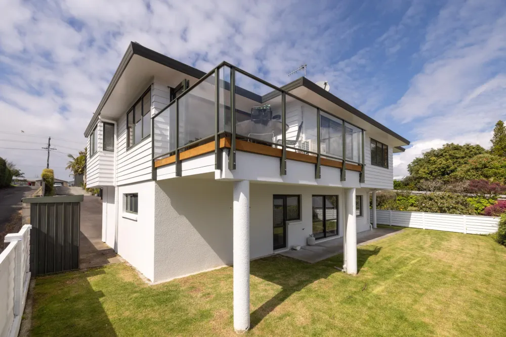 Photos of 30 Judea Road