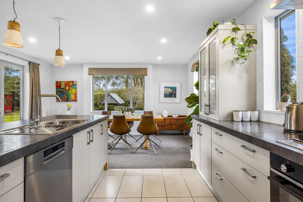 Photos of 30 Wetherfield Lane