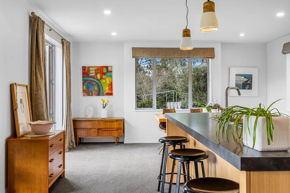 Photos of 30 Wetherfield Lane