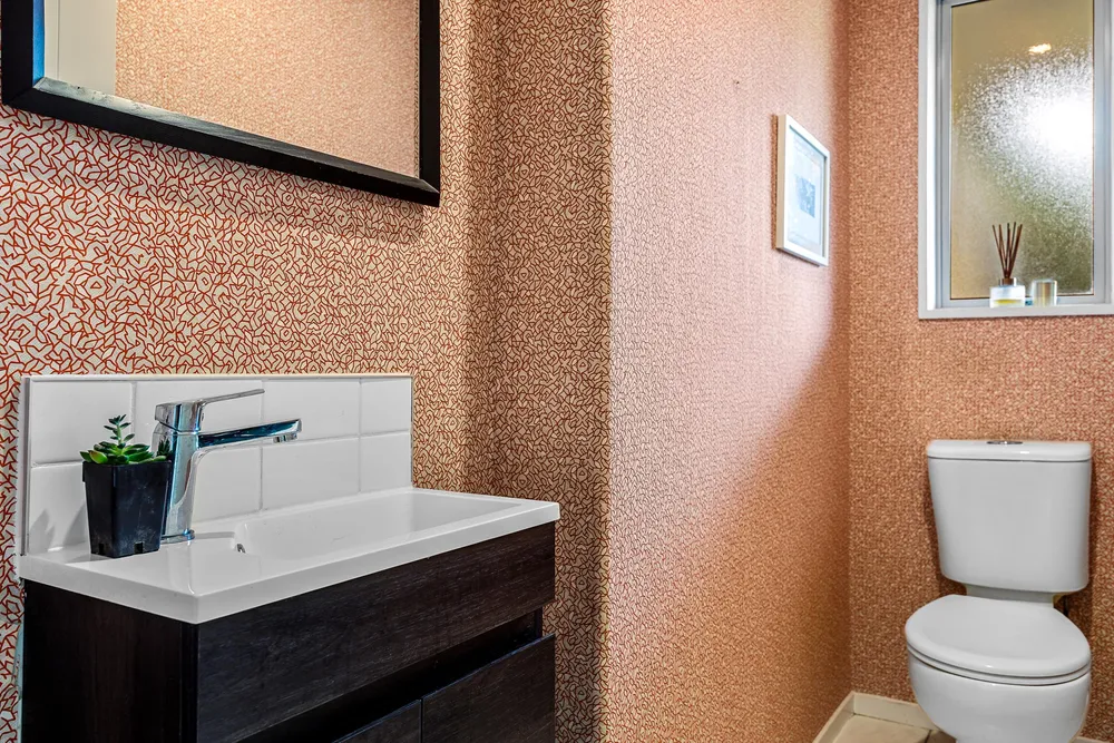 Photos of 30 Wetherfield Lane
